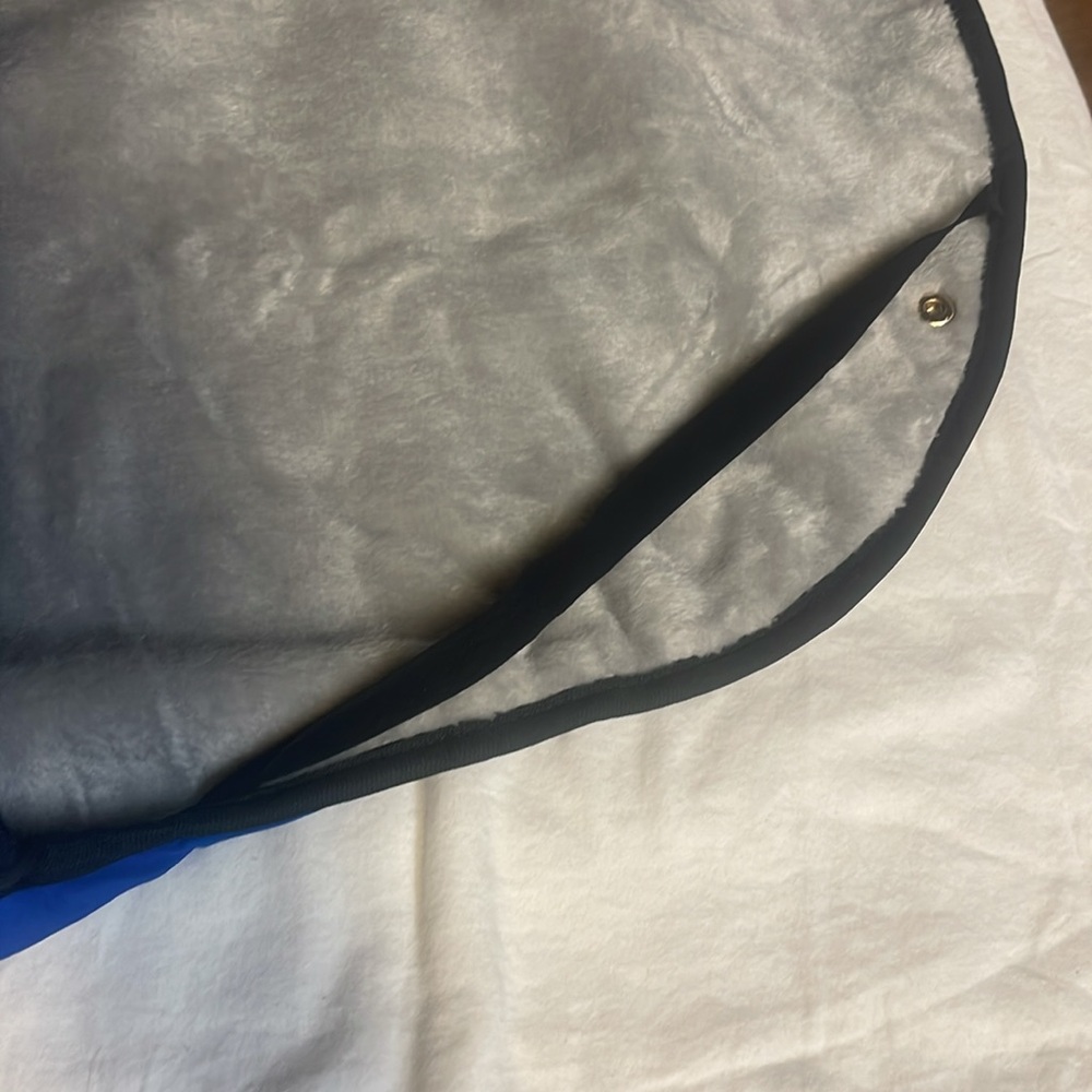 Dog coat - Picture 4 of 9